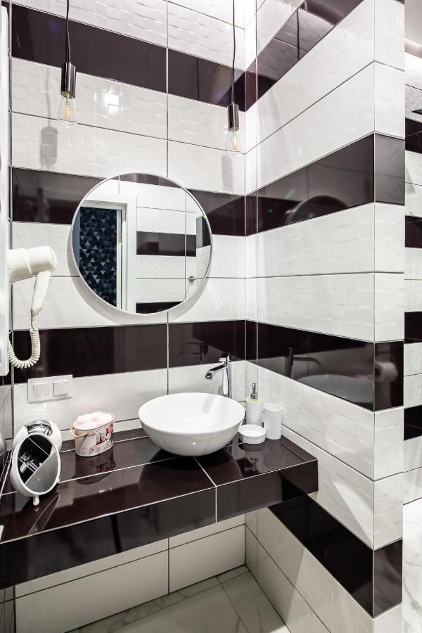 Bv Apartments Art Deco 利沃夫 外观 照片